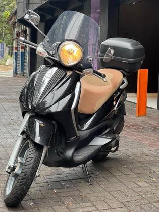 PIAGGIO BEVERLY 300 