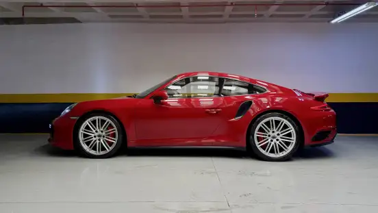PORSCHE-911-2016