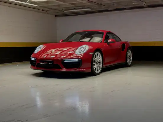 PORSCHE-911-2016
