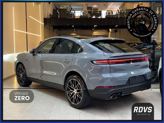 PORSCHE-CAYENNE-2025