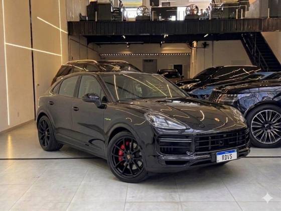 PORSCHE CAYENNE 4.0 V8 E-HYBRID TURBO COUPÉ AWD TIPTRONIC S