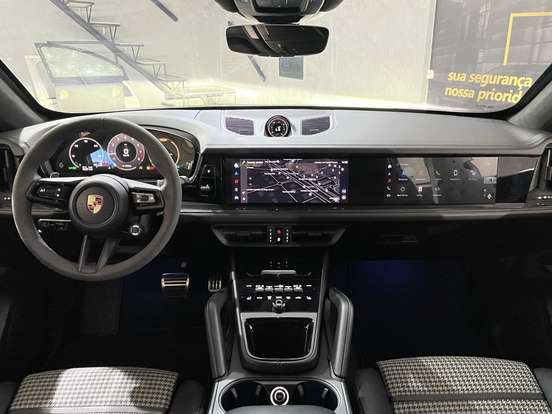 PORSCHE-CAYENNE-2025