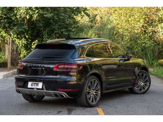 PORSCHE-MACAN-2014