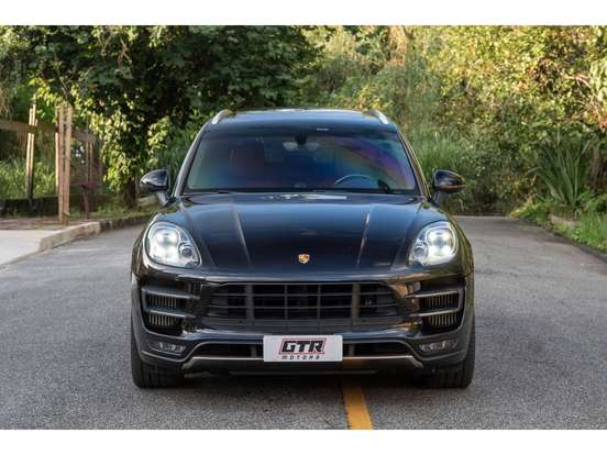 PORSCHE-MACAN-2014