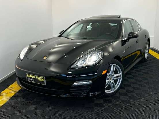 PORSCHE-PANAMERA-2010