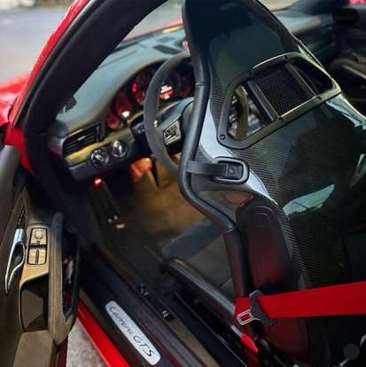 PORSCHE-911-2017