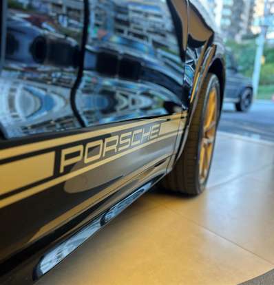 PORSCHE-CAYENNE-2023