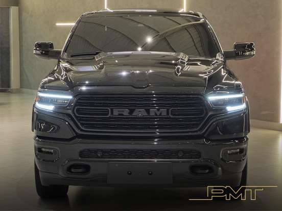 RAM-1500-5.7 V8 GASOLINA LIMITED NIGHT EDITION CD 4X4 AUTOMÁTICO RAM-1500-2023