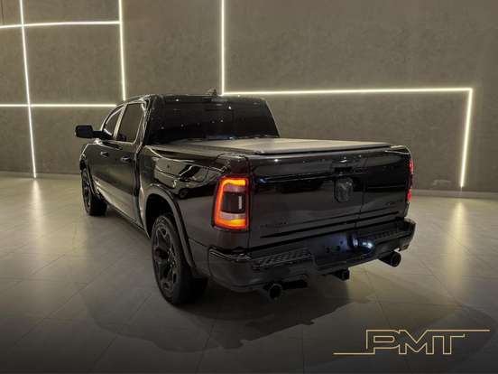 RAM-1500-5.7 V8 GASOLINA LIMITED NIGHT EDITION CD 4X4 AUTOMÁTICO RAM-1500-2023