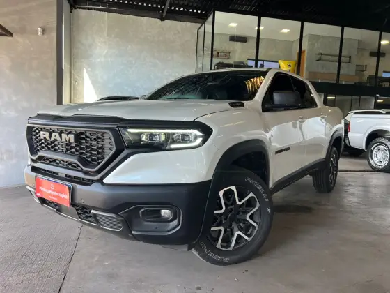 RAM RAMPAGE 2.0 TURBO DIESEL REBEL 4X4 AUTOMÁTICO