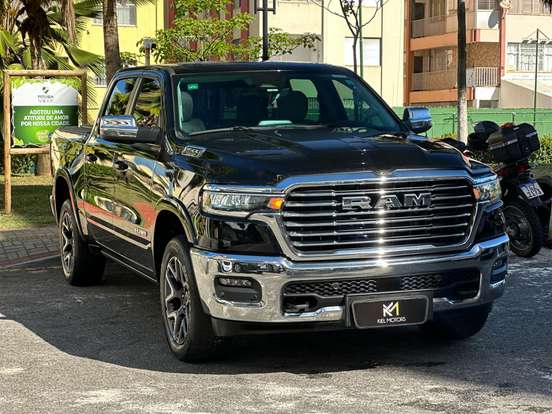 RAM-1500-3.0 HURRICANE 6 BITURBO GASOLINA LARAMIE CD 4X4 AUTOMÁTICO RAM-1500-2024