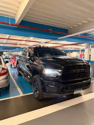 RAM-2500-6.7 I6 TURBO DIESEL LARAMIE NIGHT EDITION CD 4X4 AUTOMÁTICO RAM-2500-2024