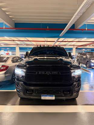 RAM-2500-6.7 I6 TURBO DIESEL LARAMIE NIGHT EDITION CD 4X4 AUTOMÁTICO RAM-2500-2024
