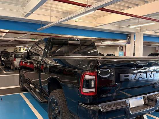 RAM-2500-6.7 I6 TURBO DIESEL LARAMIE NIGHT EDITION CD 4X4 AUTOMÁTICO RAM-2500-2024