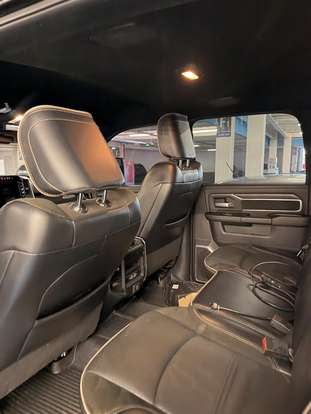 RAM-2500-6.7 I6 TURBO DIESEL LARAMIE NIGHT EDITION CD 4X4 AUTOMÁTICO RAM-2500-2024