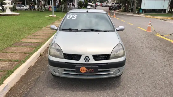 RENAULT CLIO 1.0 EXPRESSION SEDAN 16V GASOLINA 4P MANUAL RENAULT CLIO 1.0 EXPRESSION SEDAN 16V GASOLINA 4P MANUAL