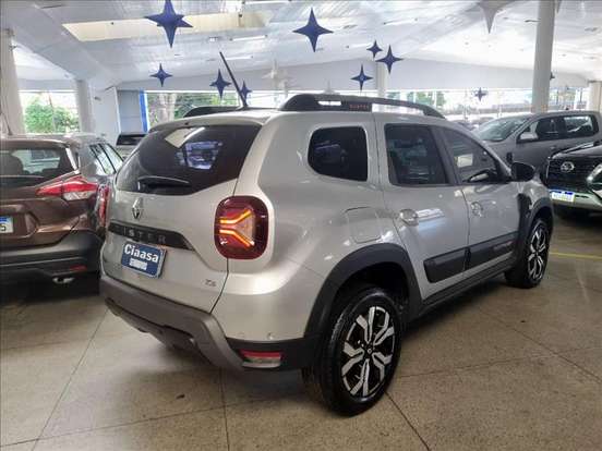 RENAULT-DUSTER-2024