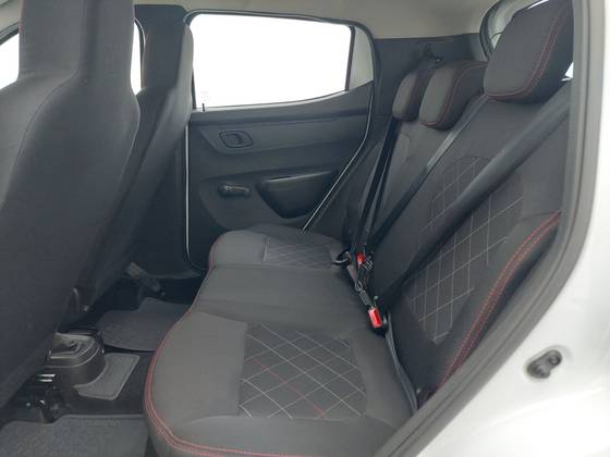 /en/city/cate-car-used-car/renault-kwid-2026-1-0-12v-sce-flex-zen-manual-48541228719997952/-17