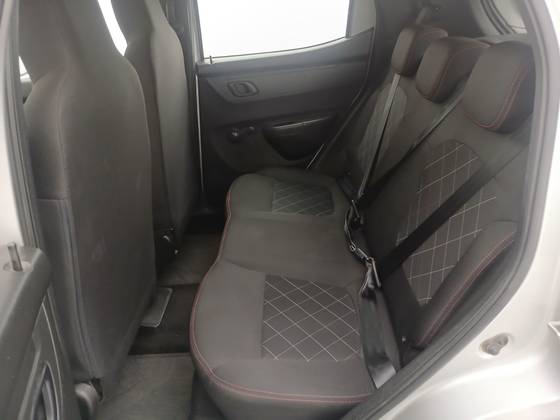 /en/city/cate-car-used-car/renault-kwid-2026-1-0-12v-sce-flex-zen-manual-48538810516046848/-17