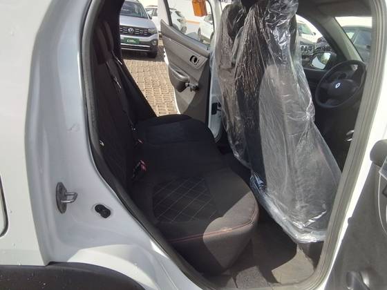 /en/city/cate-car-used-car/renault-kwid-2026-1-0-12v-sce-flex-zen-manual-48542128135013376/-10