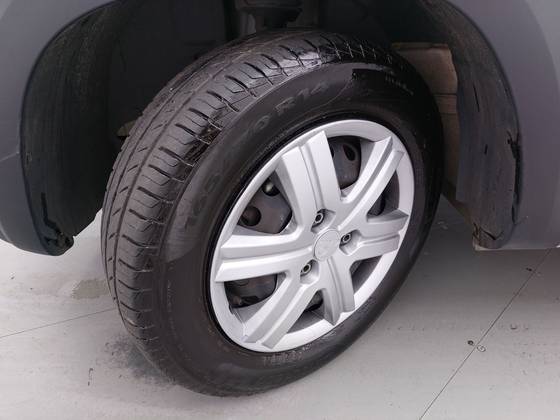 /en/city/cate-car-used-car/renault-kwid-2025-1-0-12v-sce-flex-zen-manual-48542109993666560/-11
