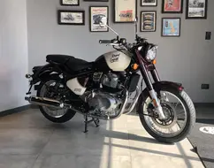 ROYAL ENFIELD CLASSIC 650 VALLAM RED ROYAL ENFIELD CLASSIC 650 VALLAM RED