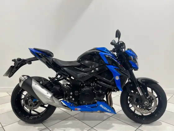 SUZUKI GSX-S750A 