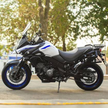 SUZUKI V-STROM 650 ADVENTURE 