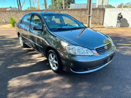 TOYOTA COROLLA 1.6 XLI 16V GASOLINA 4P AUTOMÁTICO