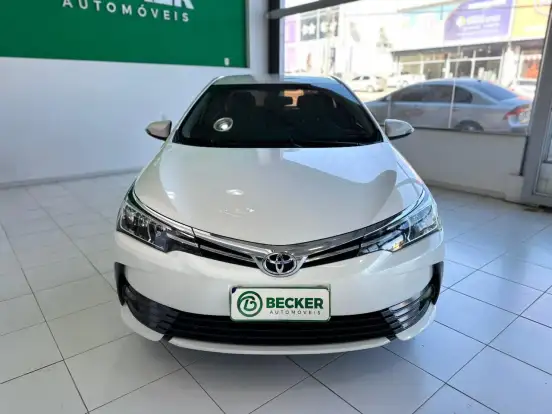 TOYOTA-COROLLA-2018