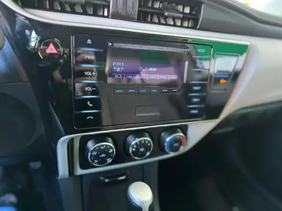 TOYOTA-COROLLA-1.8 GLI UPPER 16V FLEX 4P AUTOMÁTICO TOYOTA-COROLLA-2018