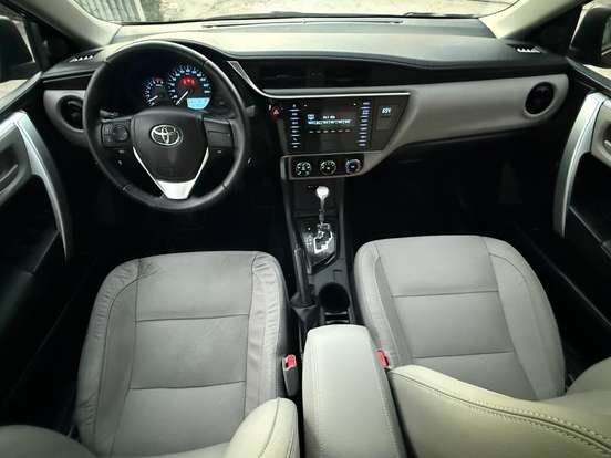 TOYOTA-COROLLA-2017