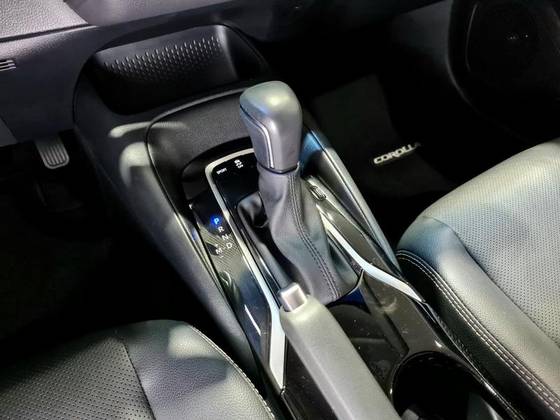 /en/city/cate-car-used-car/toyota-corolla-2024-2-0-vvt-ie-flex-xei-direct-shift-48564133932631040/-12