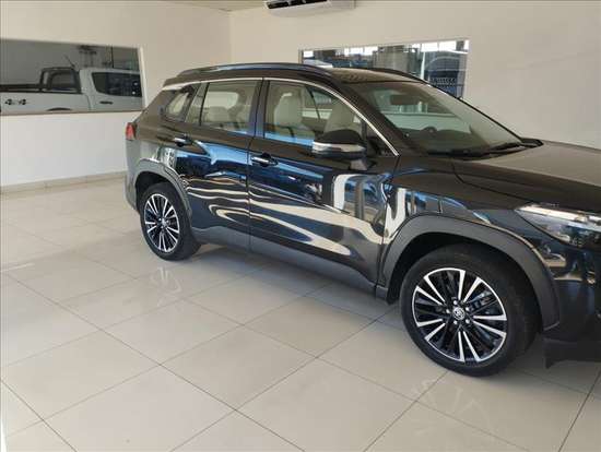 TOYOTA-COROLLA CROSS-2024