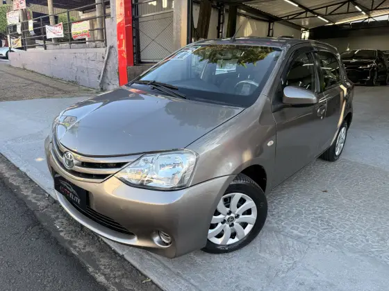 TOYOTA ETIOS 1.5 XS 16V FLEX 4P AUTOMÁTICO