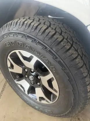 TOYOTA-HILUX-2019