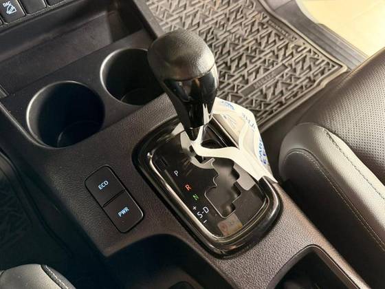 /en/city/cate-car-used-car/toyota-hilux-2024-2-8-d-4d-turbo-diesel-cd-conquest-4x4-automatic-48564998123948032/-14