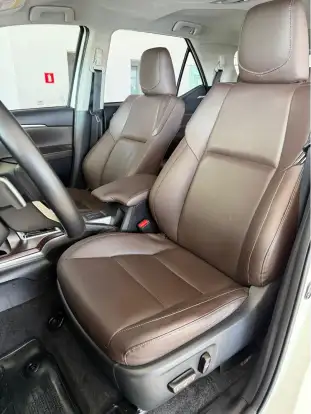 TOYOTA-HILUX SW4-2020