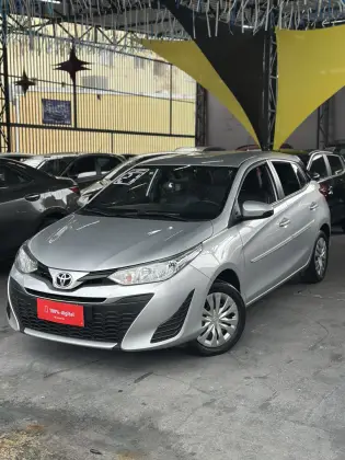 TOYOTA YARIS 1.3 16V FLEX XL LIVE MULTIDRIVE