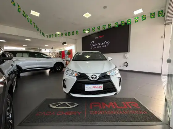 TOYOTA YARIS 1.5 16V FLEX SEDAN XL LIVE MULTIDRIVE TOYOTA YARIS 1.5 16V FLEX SEDAN XL LIVE MULTIDRIVE