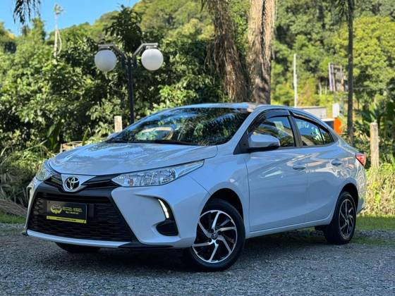 TOYOTA YARIS 1.5 16V FLEX SEDAN XL MULTIDRIVE