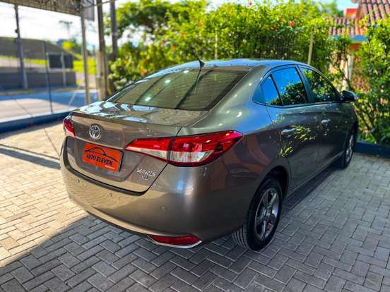 TOYOTA-YARIS-1.5 16V FLEX SEDAN XL PLUS TECH MULTIDRIVE TOYOTA-YARIS-2019