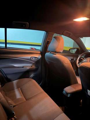 TOYOTA-YARIS-2024