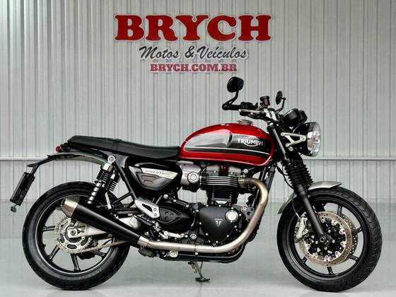 TRIUMPH SPEED TWIN 