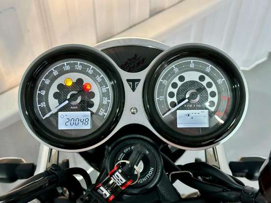 TRIUMPH-SPEED TWIN-2020