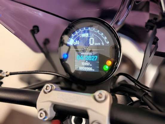TRIUMPH-TRIDENT 660 TRIUMPH-TRIDENT 660-2023