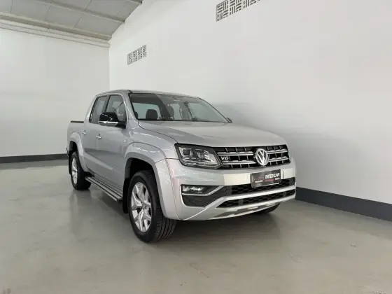 VOLKSWAGEN AMAROK 3.0 V6 TDI DIESEL HIGHLINE CD 4MOTION AUTOMÁTICO VOLKSWAGEN AMAROK 3.0 V6 TDI DIESEL HIGHLINE CD 4MOTION AUTOMÁTICO