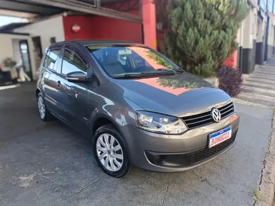 VOLKSWAGEN FOX 1.6 MI 8V FLEX 4P MANUAL VOLKSWAGEN FOX 1.6 MI 8V FLEX 4P MANUAL