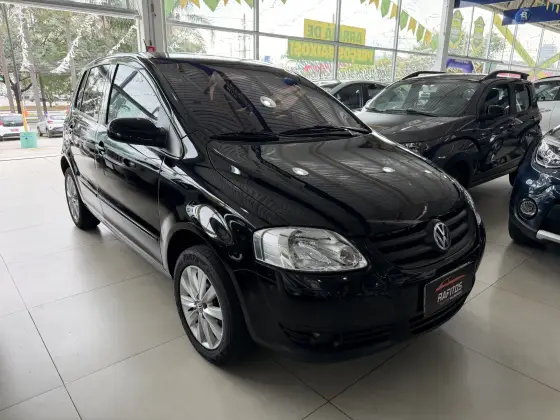 VOLKSWAGEN FOX 1.6 MI PLUS 8V FLEX 4P MANUAL VOLKSWAGEN FOX 1.6 MI PLUS 8V FLEX 4P MANUAL