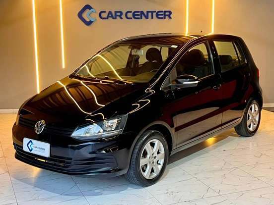 VOLKSWAGEN-FOX-2014